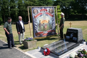 Hickleton Main Miners Memorial 640